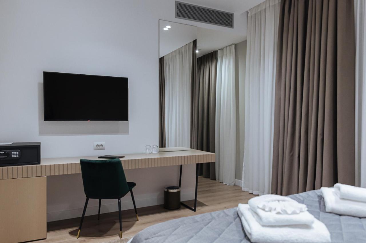Park Plazza Hotell Korça Exteriör bild