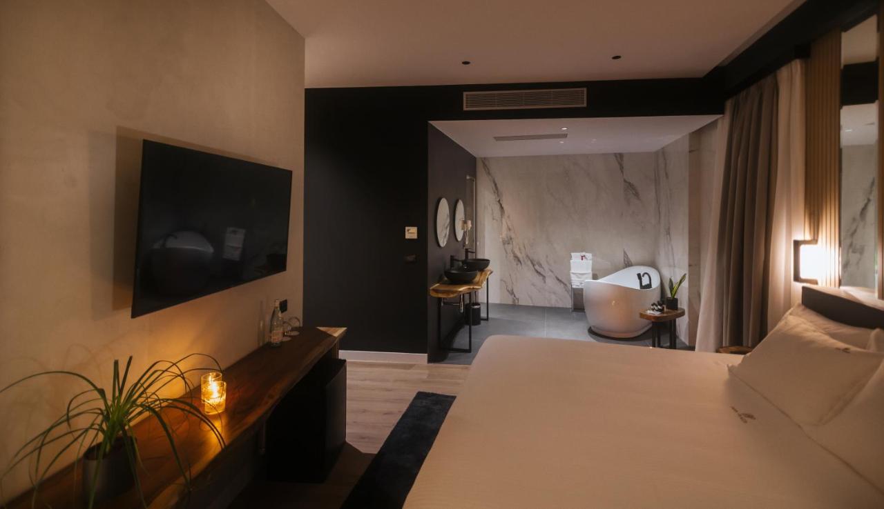 Park Plazza Hotell Korça Exteriör bild