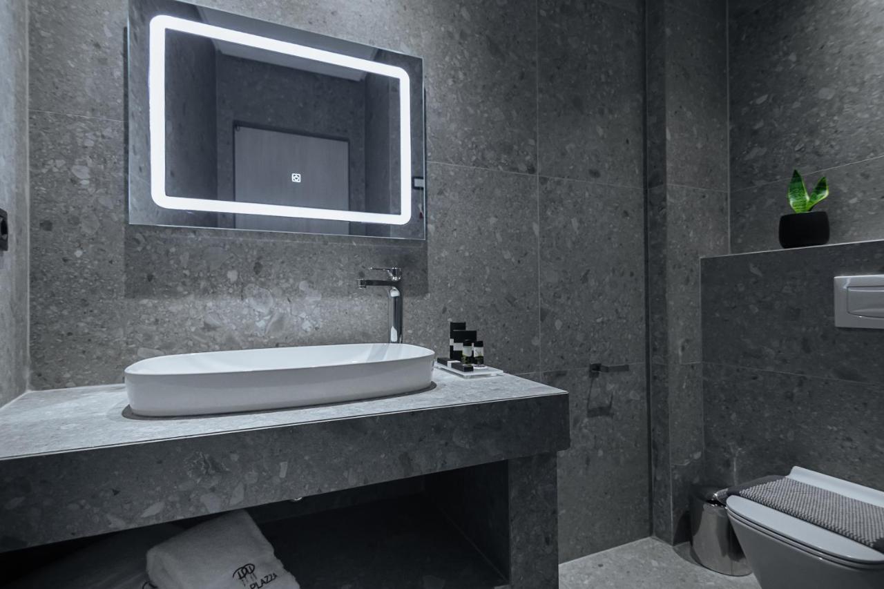 Park Plazza Hotell Korça Exteriör bild