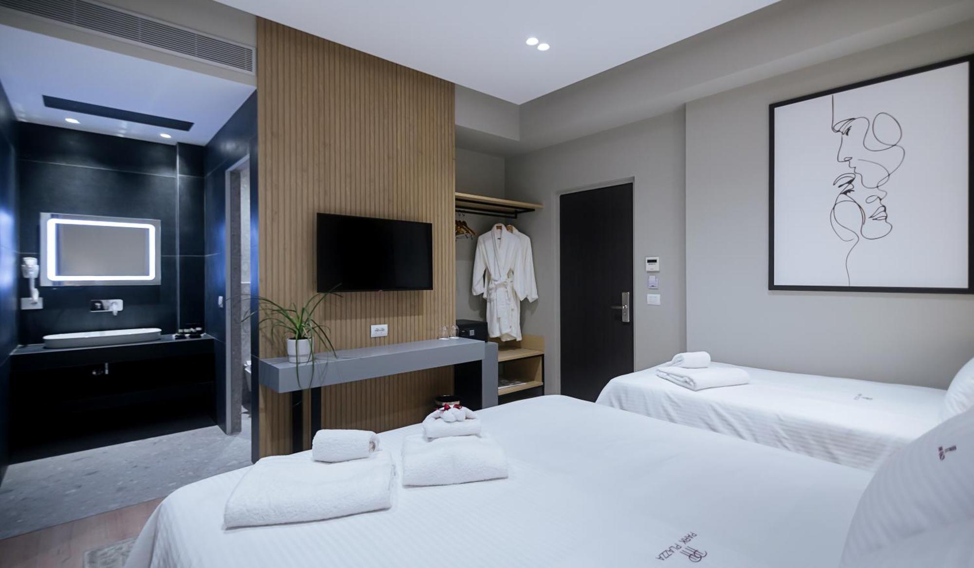 Park Plazza Hotell Korça Rum bild